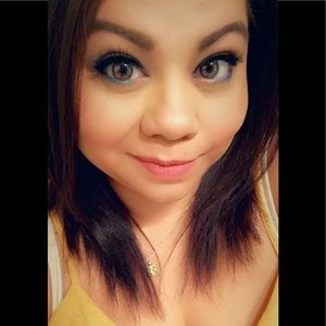 Meet your Posher, Staci